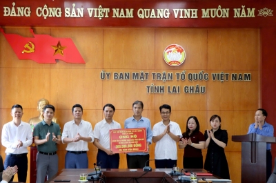 TẬP THỂ CƠ QUAN, VIÊN CHỨC, NGƯỜI LAO ĐỘNG VÀ ĐOÀN VIÊN CÔNG...
